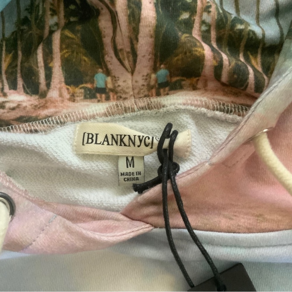 Blank NYC Paradise Island Vibe Hoodie Size Medium BNWT - Picture 9 of 14